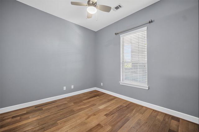 5015 Meridian Lane 2102, Addison, TX 75001
