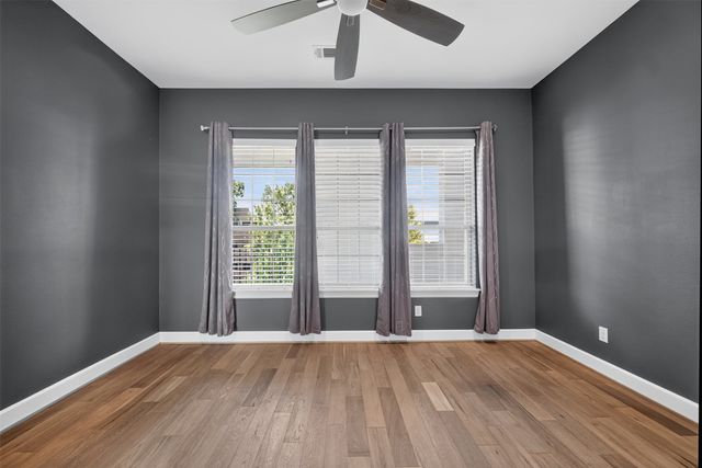 5015 Meridian Lane 2102, Addison, TX 75001