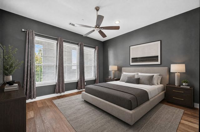 5015 Meridian Lane 2102, Addison, TX 75001