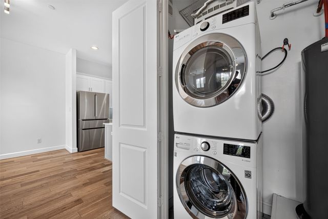 5015 Meridian Lane 2102, Addison, TX 75001