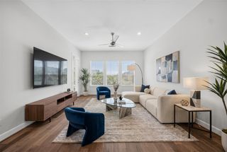5015 Meridian Lane 2102, Addison, TX 75001