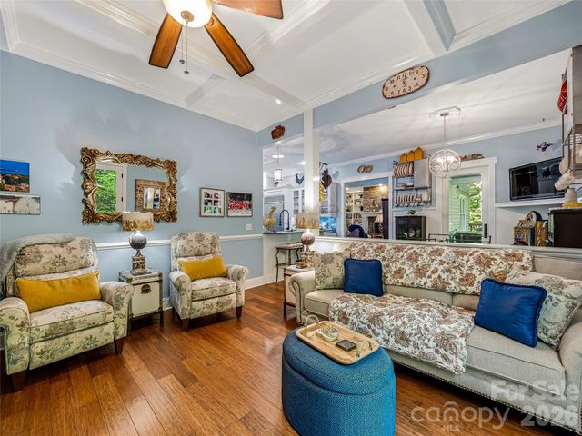 329 Kenmure Drive, Flat Rock, NC 28731