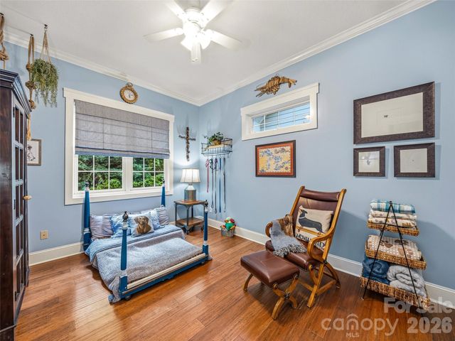 329 Kenmure Drive, Flat Rock, NC 28731