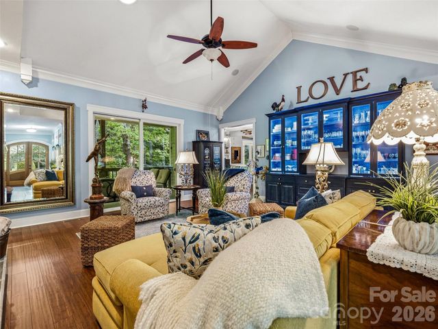 329 Kenmure Drive, Flat Rock, NC 28731