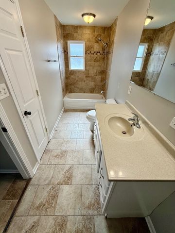 4351 Scott Street, Oak Forest, IL 60452