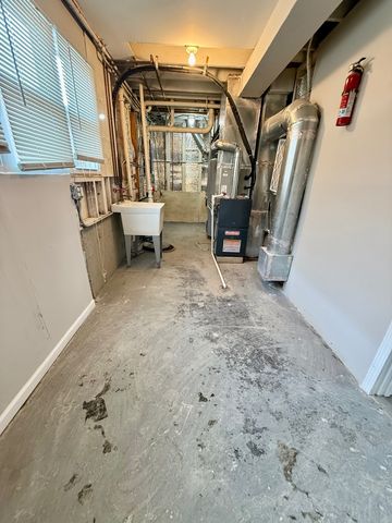 4351 Scott Street, Oak Forest, IL 60452