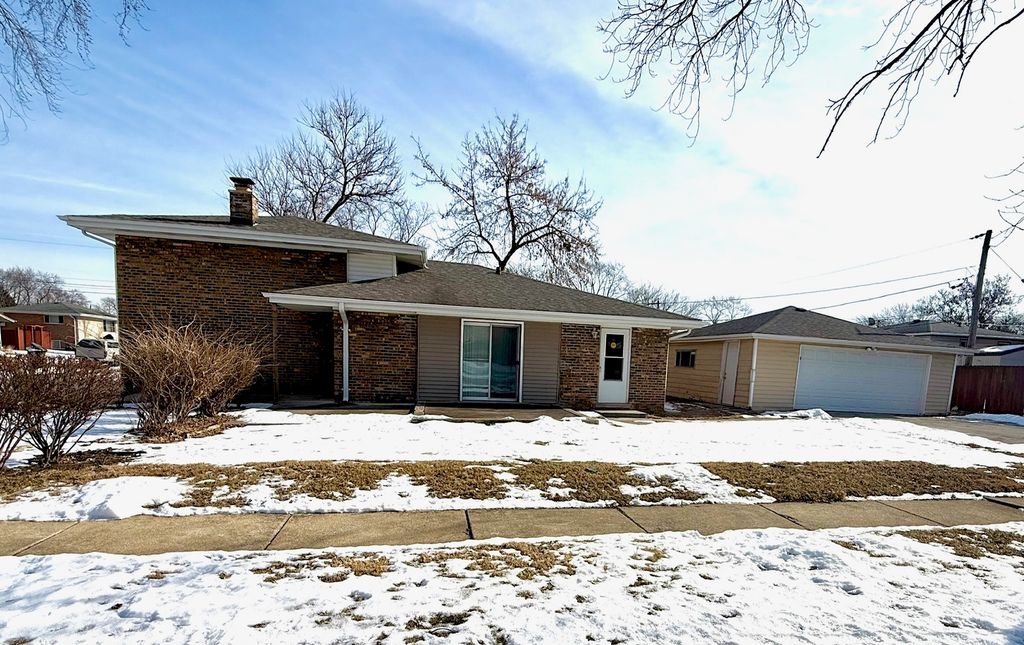 4351 Scott Street, Oak Forest, IL 60452