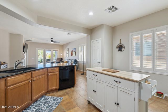 10134 E MEANDERING TRAIL Lane, Gold Canyon, AZ 85118