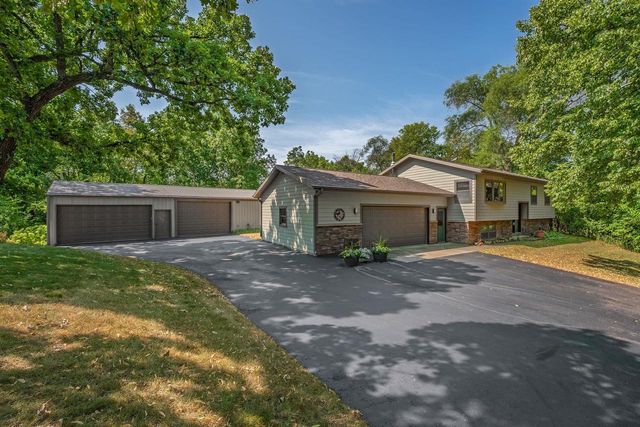 7475 Privett Road, Sauk City, WI 53583