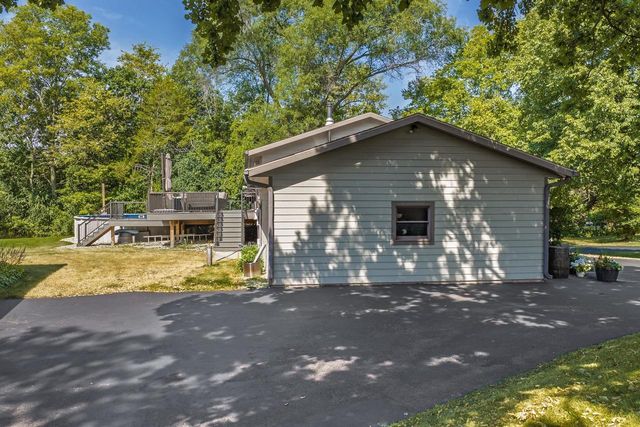 7475 Privett Road, Sauk City, WI 53583