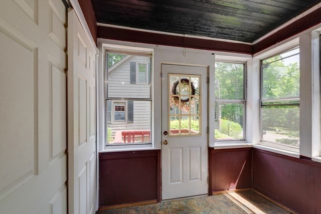 45 Riveredge Road, Billerica, MA 01862