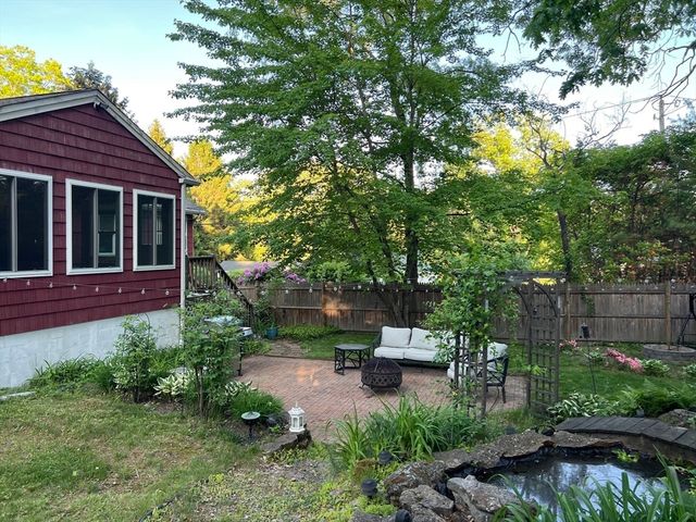 45 Riveredge Road, Billerica, MA 01862