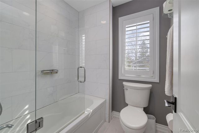 3010 E Bradford Drive, Bloomfield Hills, MI 48301