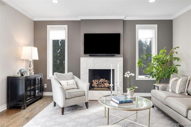 3010 E Bradford Drive, Bloomfield Hills, MI 48301