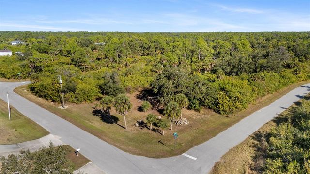 1335 CAPTAN TERRACE, Port Charlotte, FL 33953