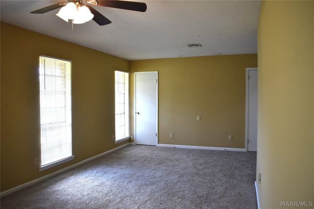 533 Glade Park Loop, Montgomery, AL 36109