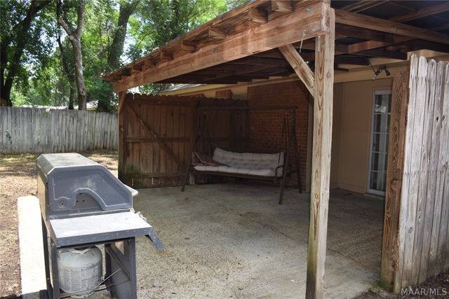 533 Glade Park Loop, Montgomery, AL 36109