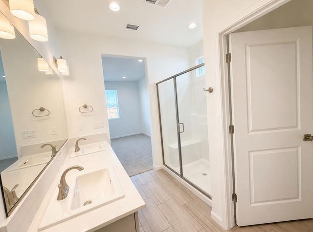 780 Josephine Avenue, Madera, CA 93636