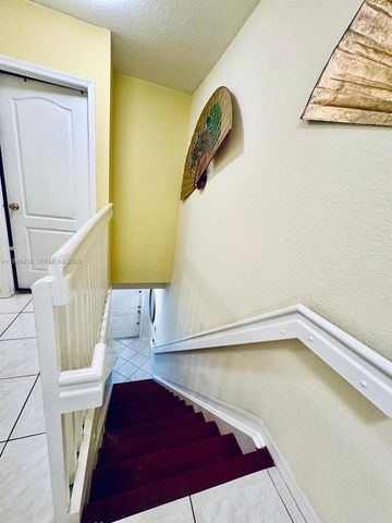 8346 NW 10th St 1F, Miami, FL 33126