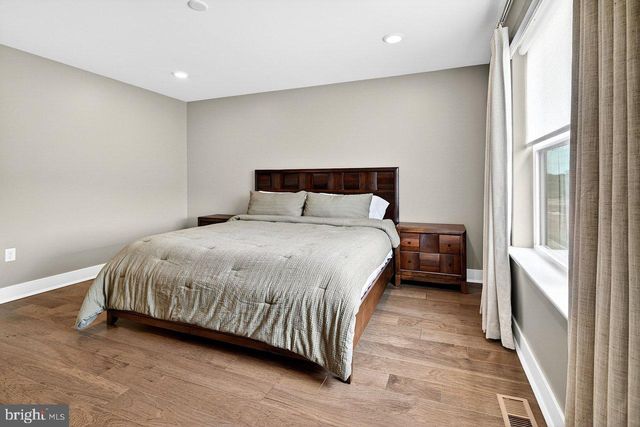 101 LOIS SERUBY DR, Titusville, NJ 08560