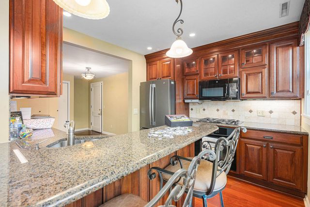 471 W South Street 105, Kalamazoo, MI 49007