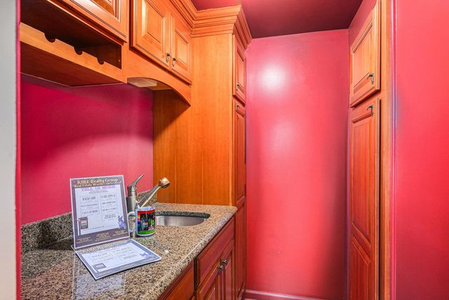 471 W South Street 105, Kalamazoo, MI 49007