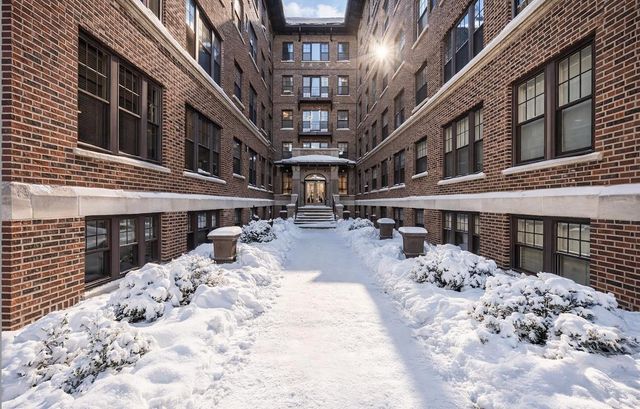 471 W South Street 105, Kalamazoo, MI 49007