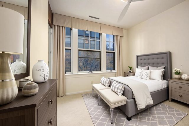 471 W South Street 105, Kalamazoo, MI 49007