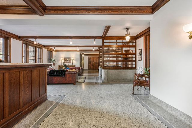 471 W South Street 105, Kalamazoo, MI 49007