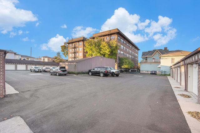 471 W South Street 105, Kalamazoo, MI 49007