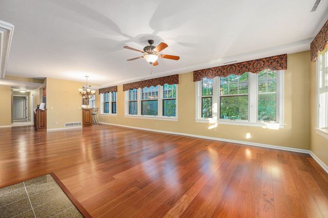 471 W South Street 105, Kalamazoo, MI 49007