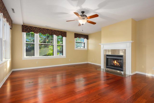 471 W South Street 105, Kalamazoo, MI 49007