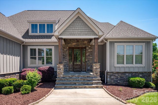 827 Misty Arbor Ford, Clover, SC 29710