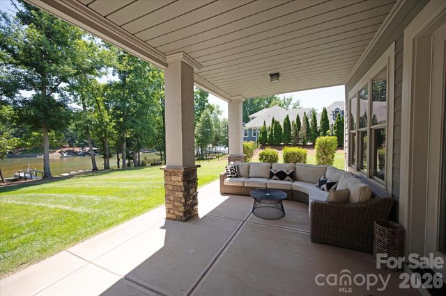 827 Misty Arbor Ford, Clover, SC 29710