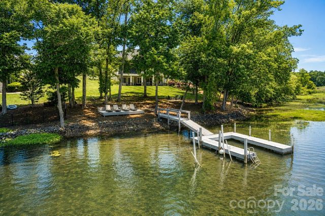 827 Misty Arbor Ford, Clover, SC 29710
