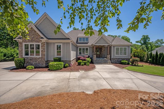 827 Misty Arbor Ford, Clover, SC 29710