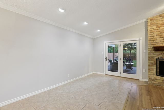 2323 Wilderness Wood, San Antonio, TX 78231