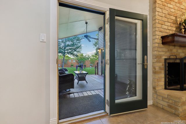 2323 Wilderness Wood, San Antonio, TX 78231