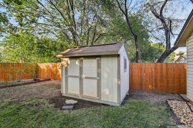 2323 Wilderness Wood, San Antonio, TX 78231