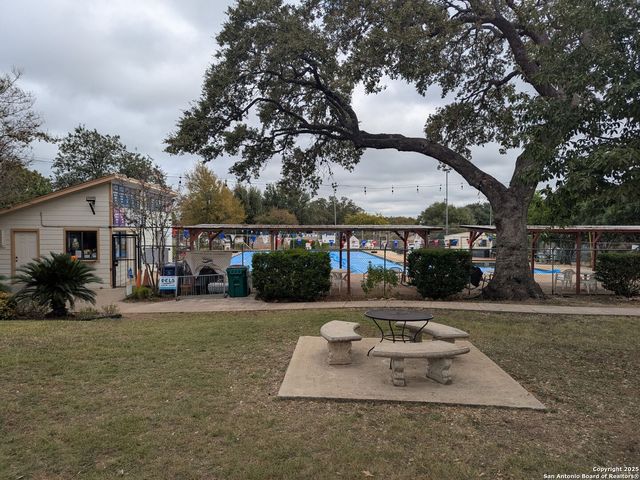 2323 Wilderness Wood, San Antonio, TX 78231