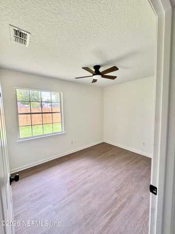 306 FAWNRIDGE Lane, Orange Park, FL 32073