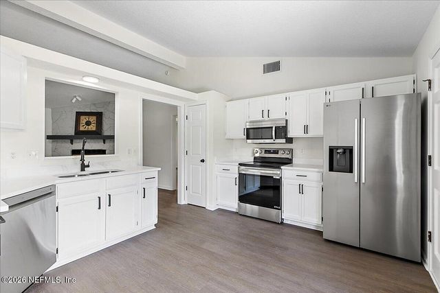 306 FAWNRIDGE Lane, Orange Park, FL 32073