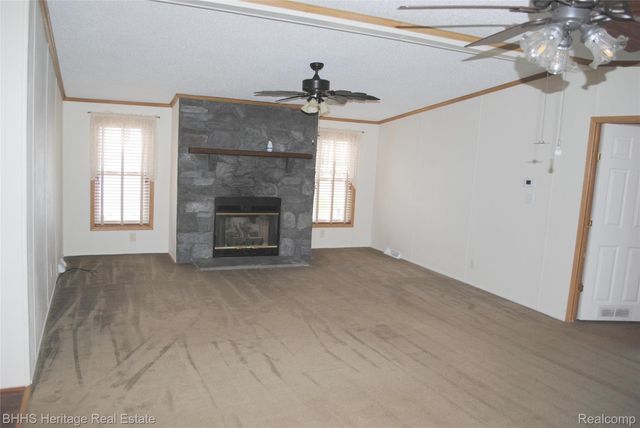 26 Basket Branch, Fenton, MI 48430