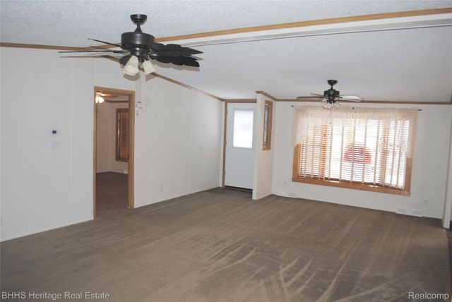 26 Basket Branch, Fenton, MI 48430