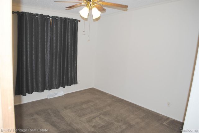 26 Basket Branch, Fenton, MI 48430