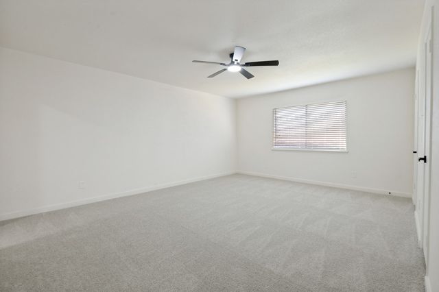 1910 Rambling Ridge Lane, Carrollton, TX 75007