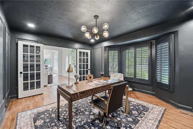 3353 W 129th Terrace, Leawood, KS 66209
