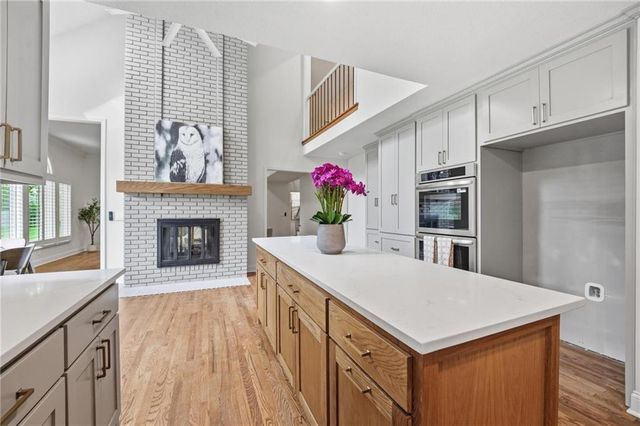 3353 W 129th Terrace, Leawood, KS 66209