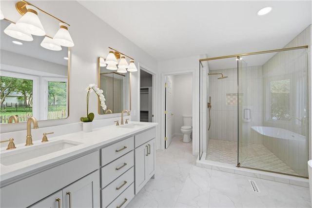 3353 W 129th Terrace, Leawood, KS 66209