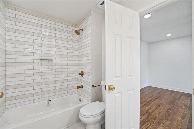 3353 W 129th Terrace, Leawood, KS 66209